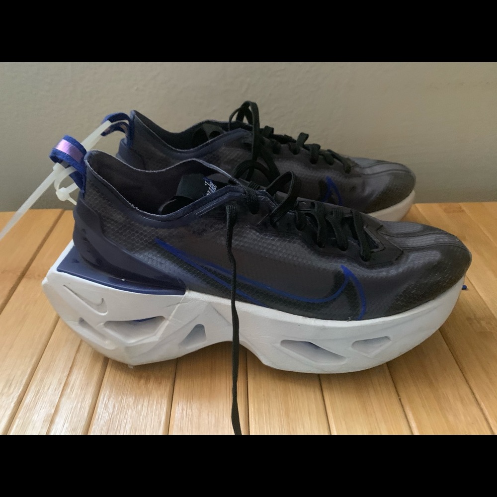 Women’s Nike Zoom Vista X Grind Sneakers sz 5